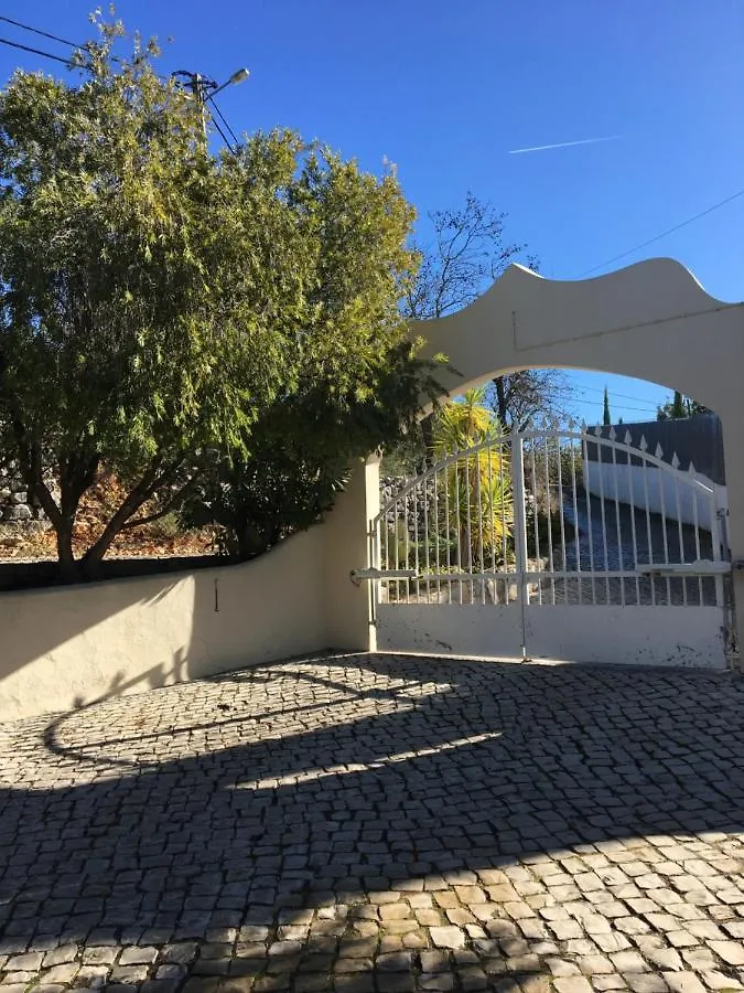 Bed & Breakfast Felicidade Loulé