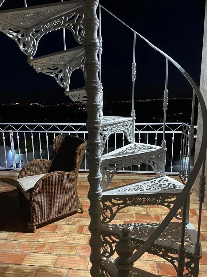 Felicidade Loule Bed & Breakfast