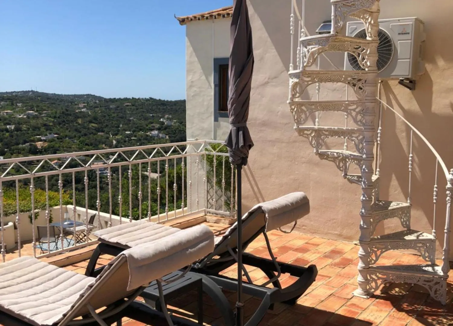 Bed & Breakfast Felicidade Loule Portugal